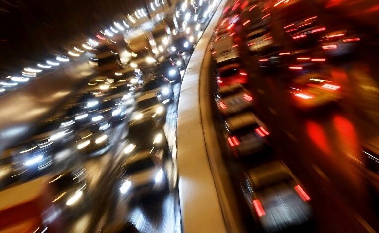 Суд не разрешил вынужденный проезд с перекрестка при невозможности смены полосы